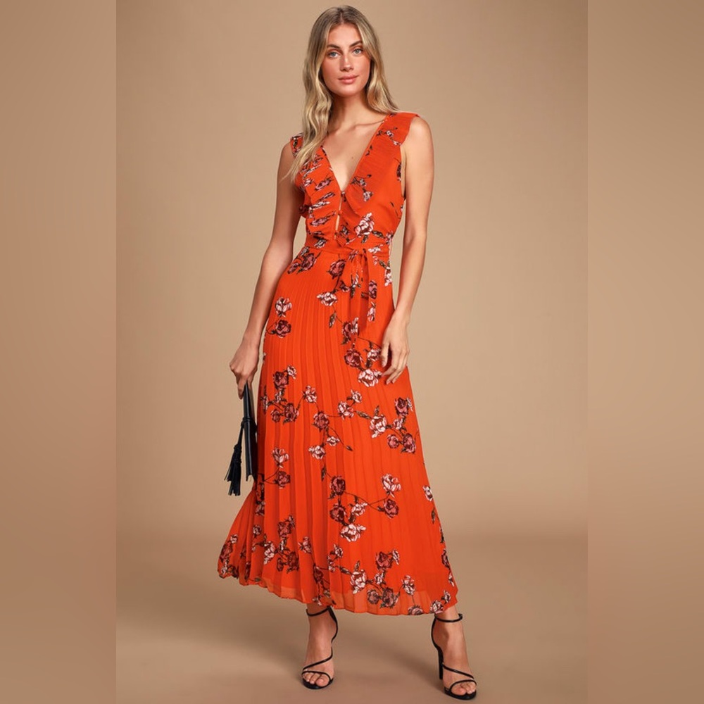 Lulus Loved By You Red Orange Floral Pleated Maxi Dress